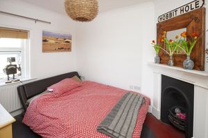 Bedroom- click for photo gallery